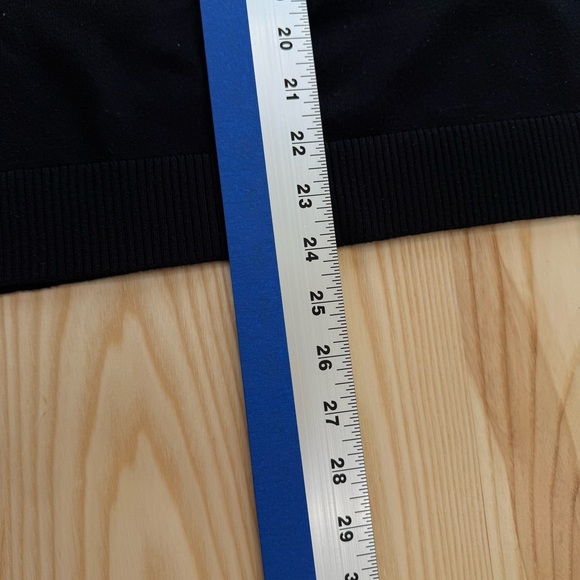 DKNY Donna Karan Circa 1989 Black White Logo Sweater Medium Shimmer Winter - Picture 8 of 9